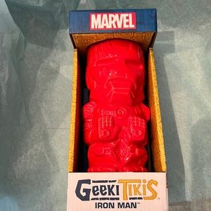 Iron Man marvel Geeki Tiki ceramic mug collectors 16 ounces